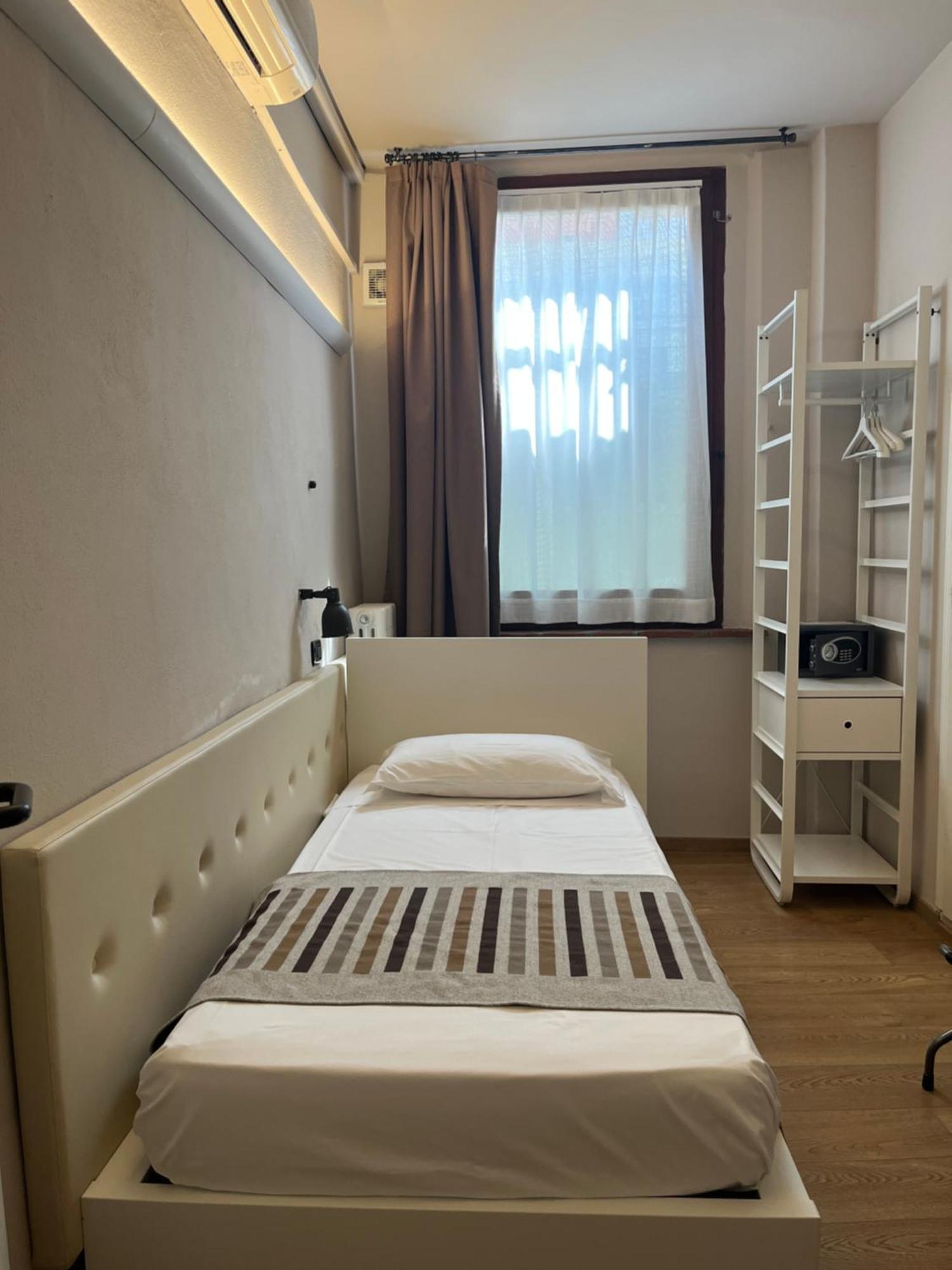 Economy Single Room,1697813643:JPEG